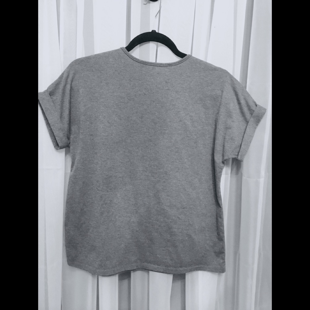 Making Magic Happen Tee - Picture 4 of 6